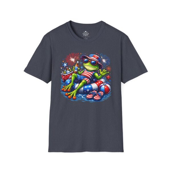 10359369114929314340_2048.jpeg Fourth of July Patriotic Frog with Beer T-Shirt — Relaxing American Flag Pool Float Design