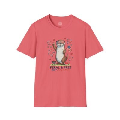 Patriotic Otter T-Shirt — "Feral & Free" Cute 4th of July Graphic Tee