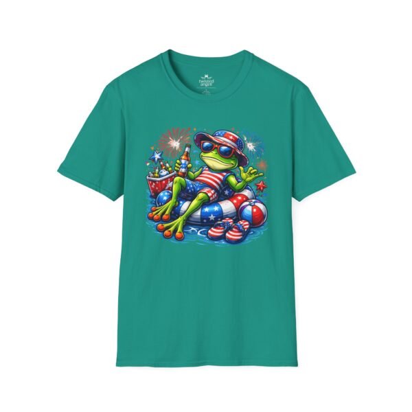 14490926506746541860_2048.jpeg Fourth of July Patriotic Frog with Beer T-Shirt — Relaxing American Flag Pool Float Design