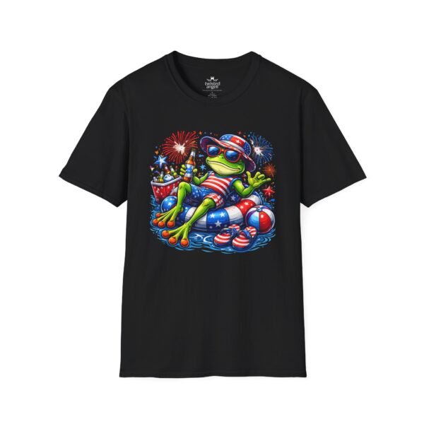 15175074658449227935_2048.jpeg Fourth of July Patriotic Frog with Beer T-Shirt — Relaxing American Flag Pool Float Design