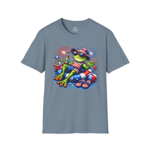 4223942773049697453_2048.jpeg Fourth of July Patriotic Frog with Beer T-Shirt — Relaxing American Flag Pool Float Design