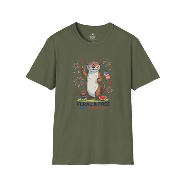 Patriotic Otter T-Shirt — "Feral & Free" Cute 4th of July Graphic Tee